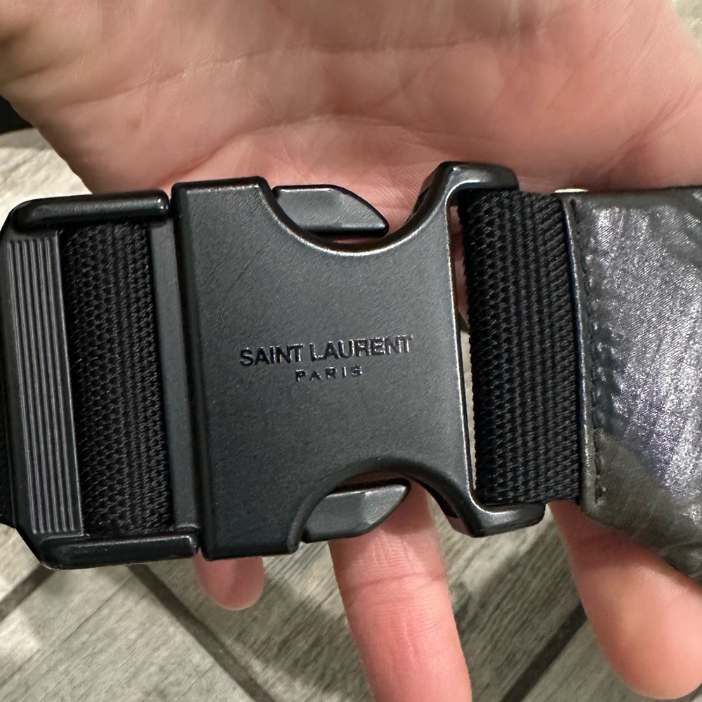 Saint Laurent Nuxx crossbody - Picture 6 of 11